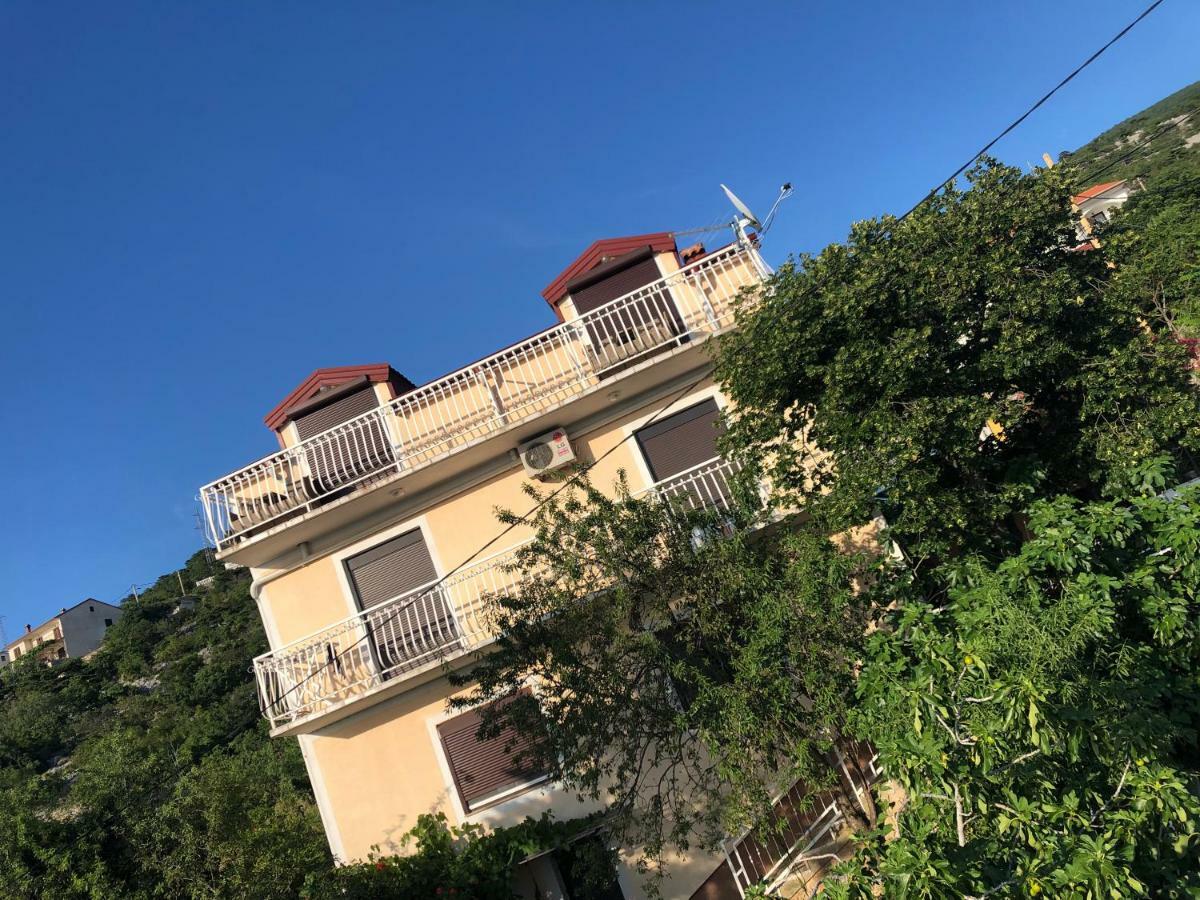 Valentino Apartamento Sveti Juraj Exterior foto