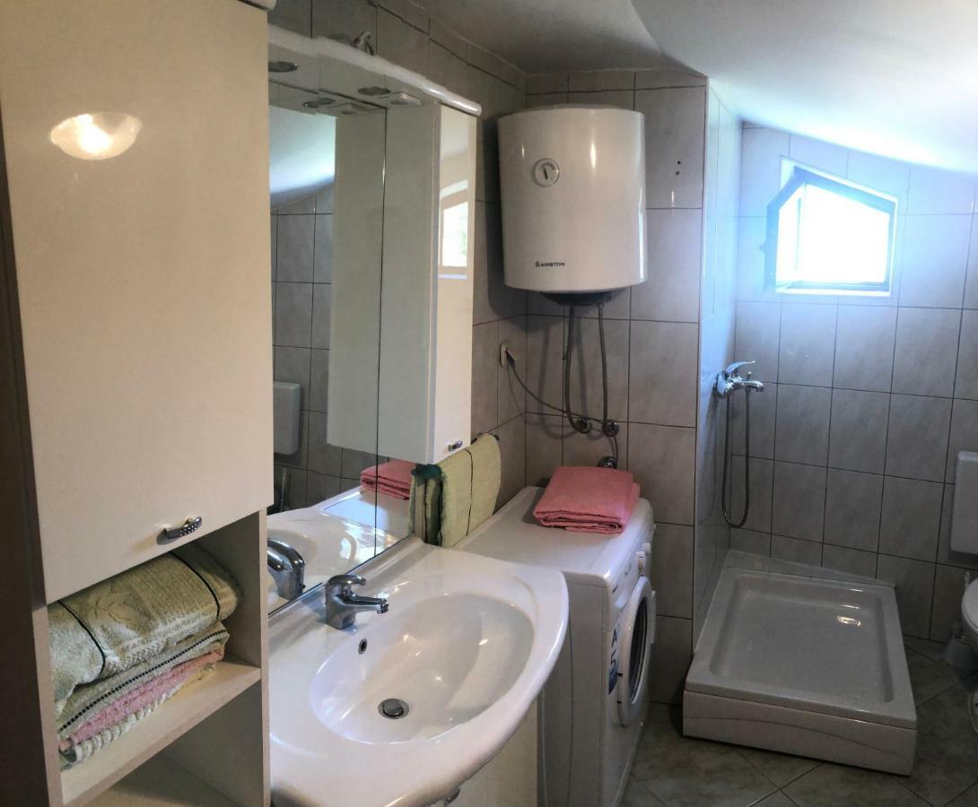 Valentino Apartamento Sveti Juraj Exterior foto