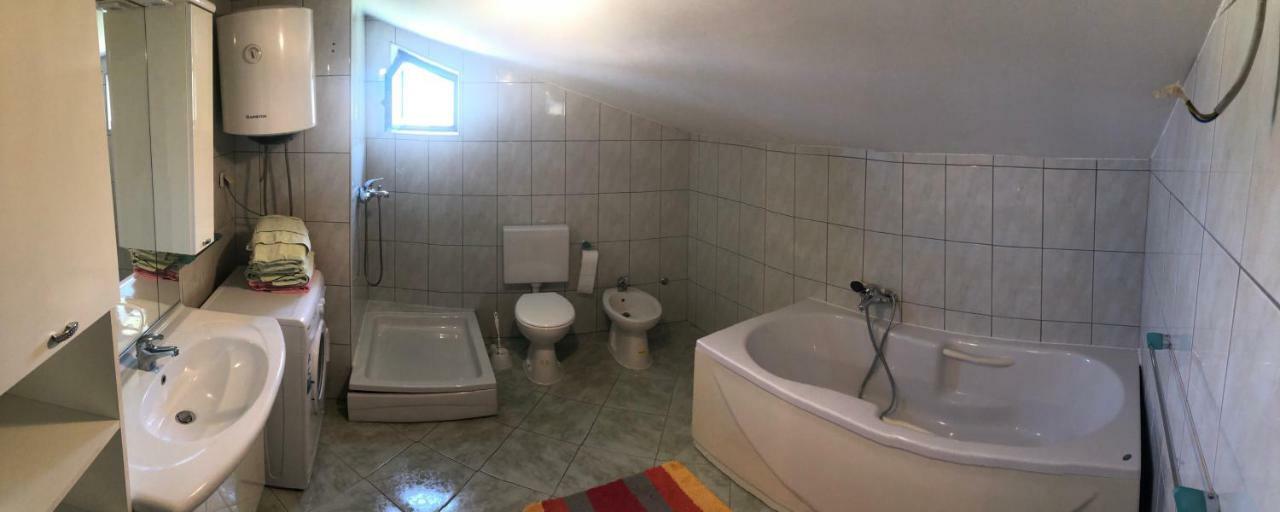 Valentino Apartamento Sveti Juraj Exterior foto